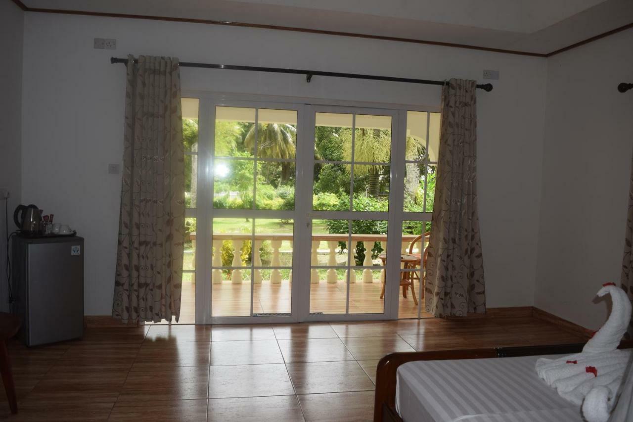 Chalet Bamboo Vert La Digue Exterior photo