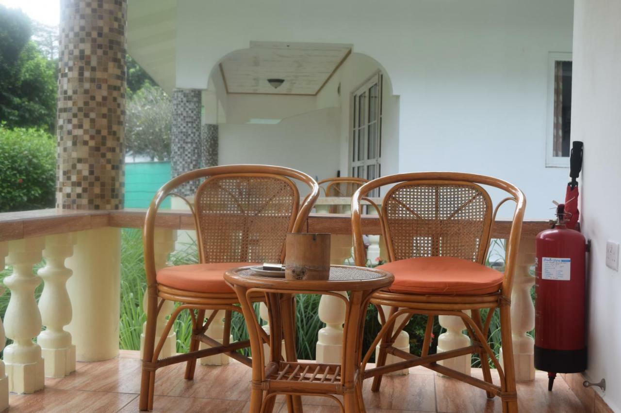 Chalet Bamboo Vert La Digue Exterior photo