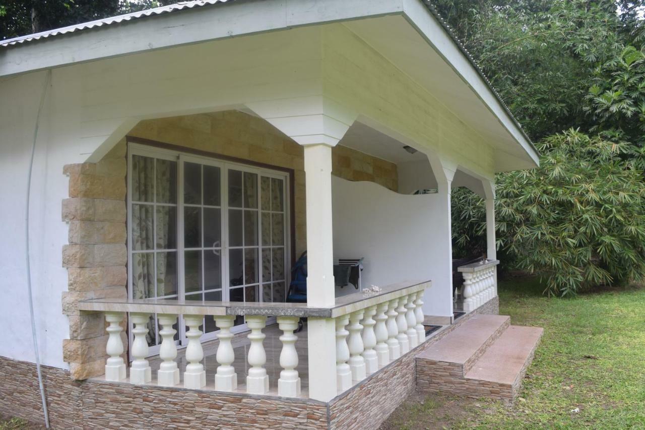 Chalet Bamboo Vert La Digue Exterior photo